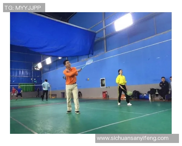 深圳羽毛球队默契配合解析与训练策略探讨