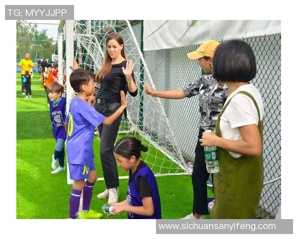 足球明星在失去孩子后重拾信念与爱的旅程